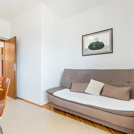 Marina Apartment *