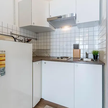 Marina Apartment Mimice