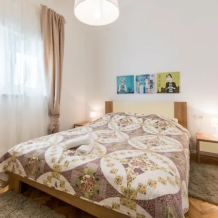 Marina Apartment