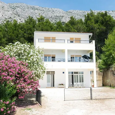Marina Apartment