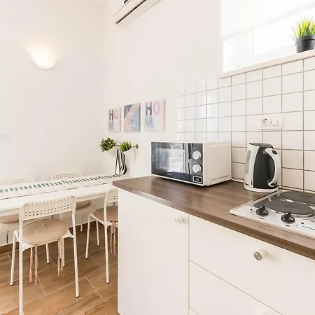 Marina Apartment *